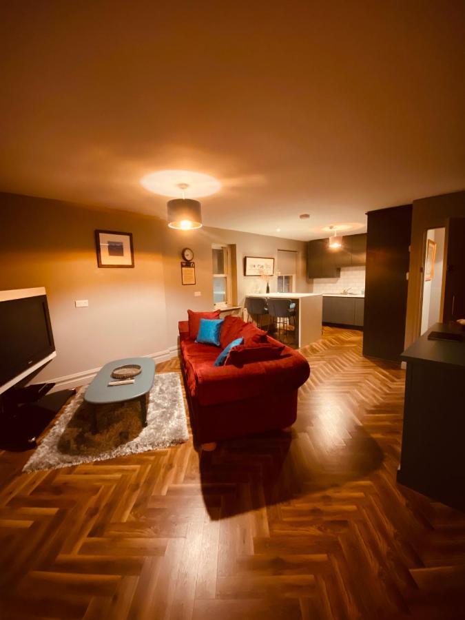 3 Bedroom Luxury Apartment Main Street Cashel  Exterior photo